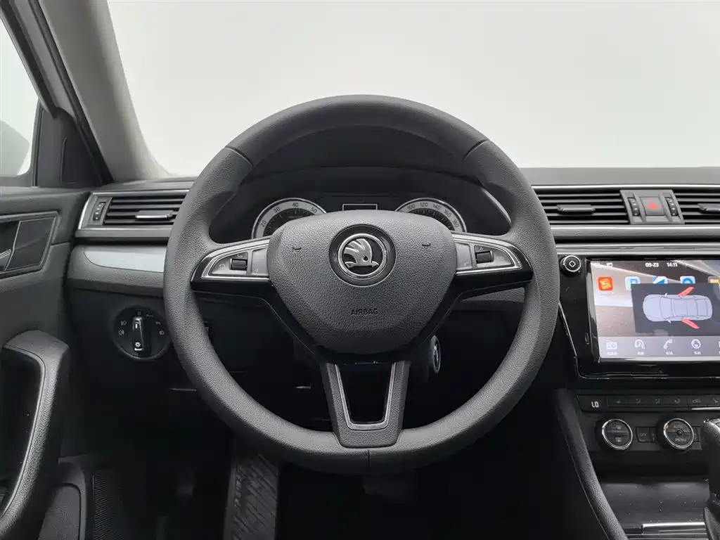 Škoda Superb 2018 TSI280 DSG Comfort (China V) фото 11