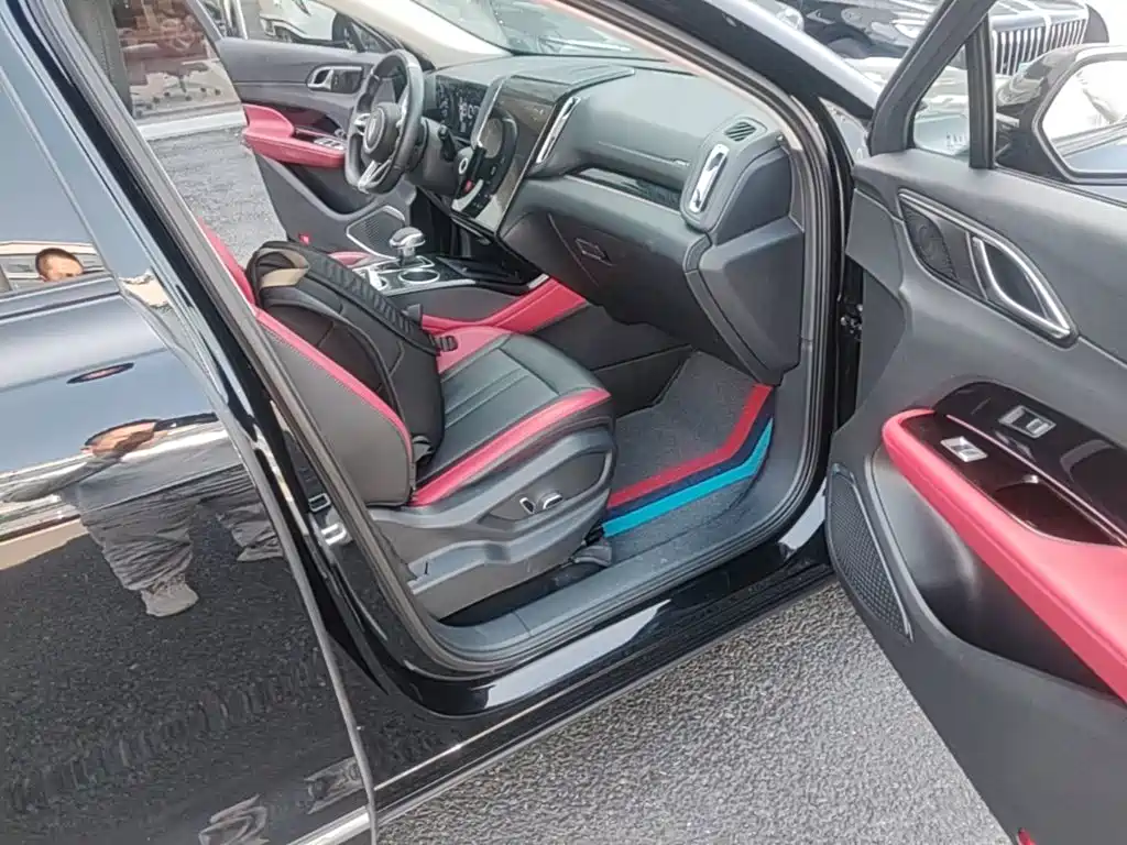 Hongqi HS3 2023 2023 1.5T 2WD Virtue Edition