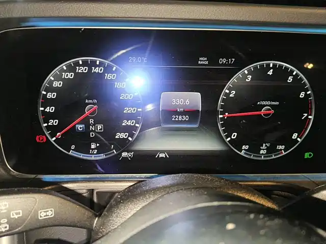 Mercedes-Benz G-Class 2023 G 350 — фото 4