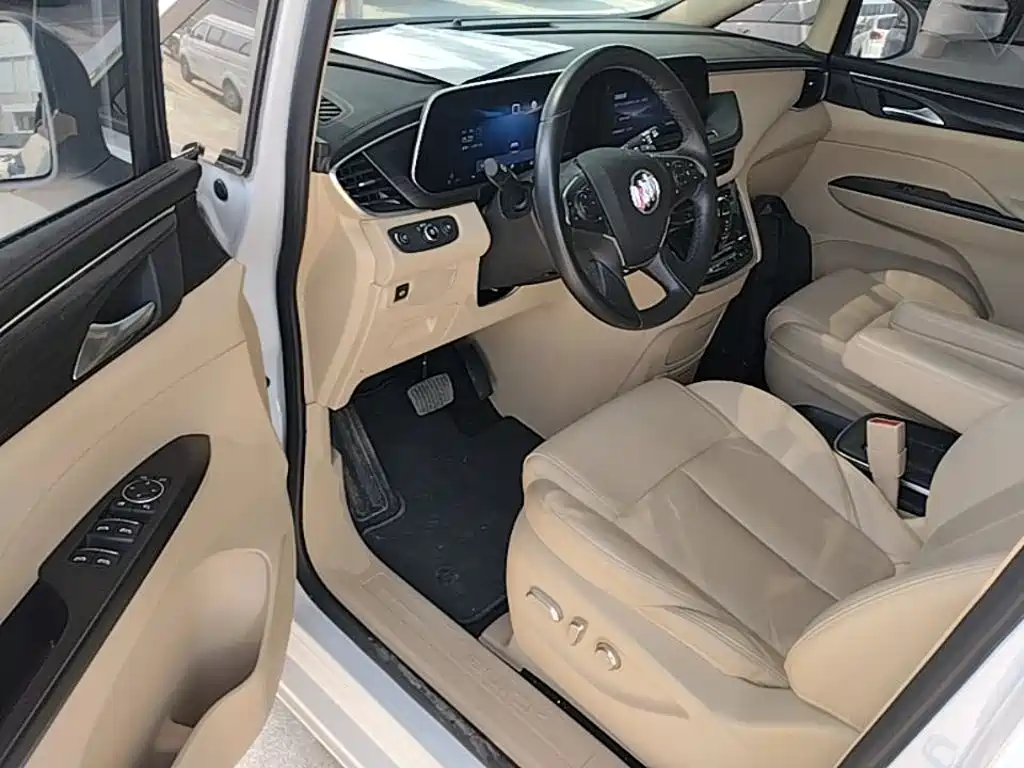 BUICK GL8