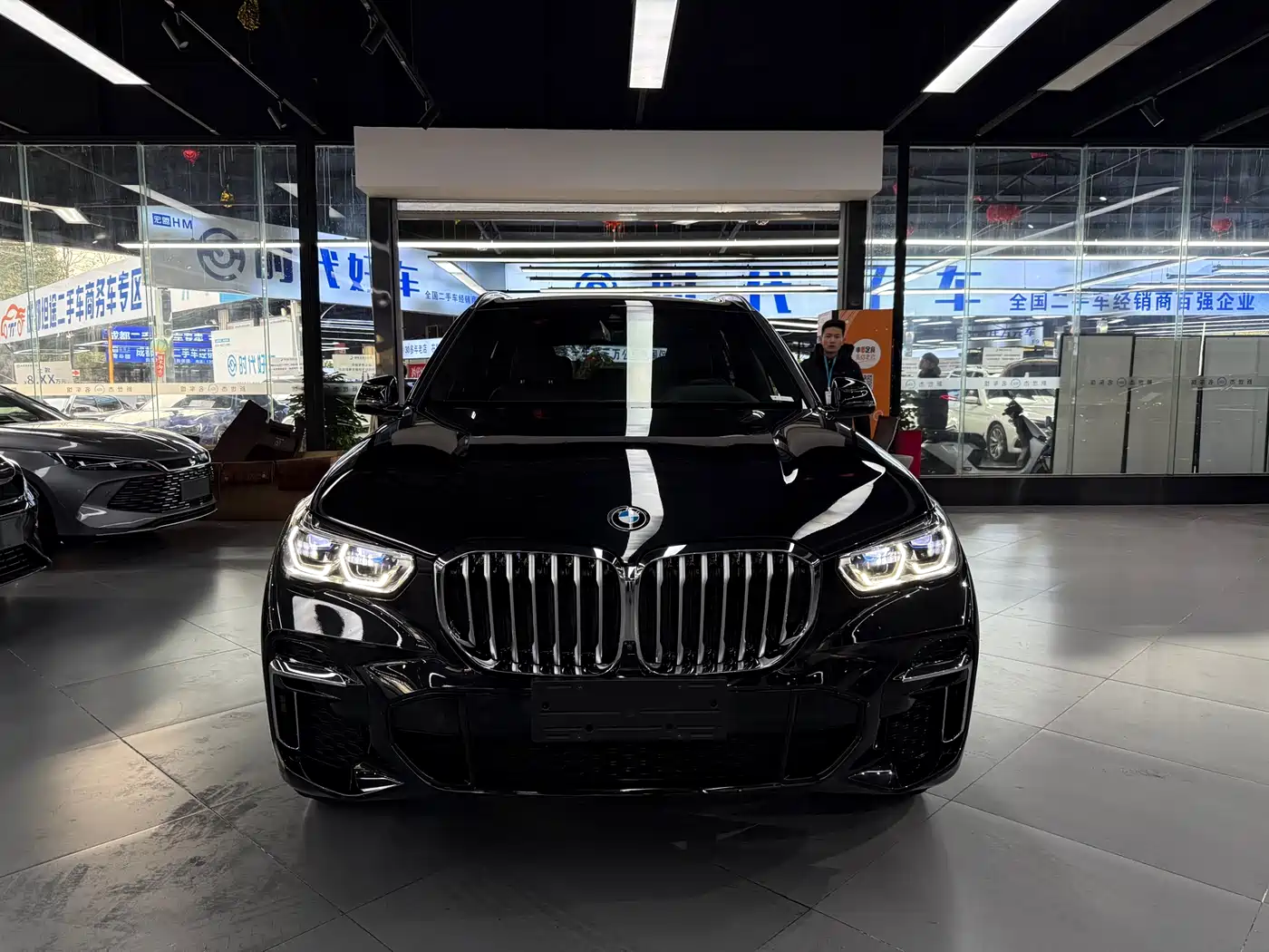 BMW X5 2022 Facelift xDrive 40Li M Sport Package фото 2