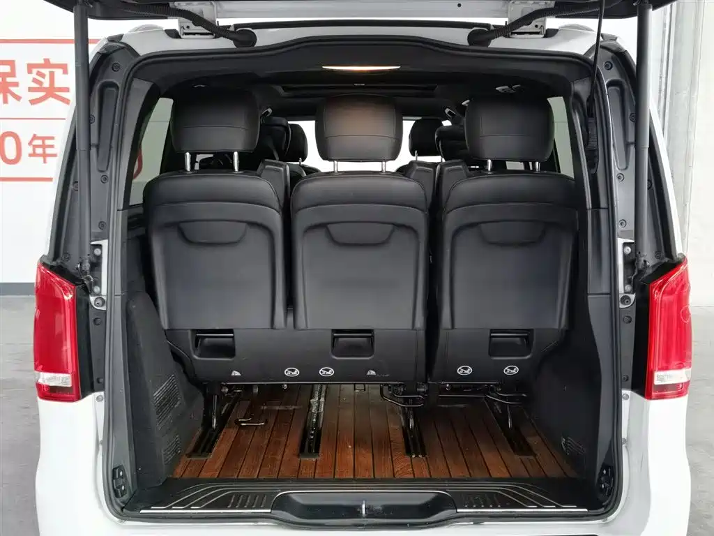 Mercedes-Benz V-Class 2018 V 260 AMG Sport Edition China V фото 16