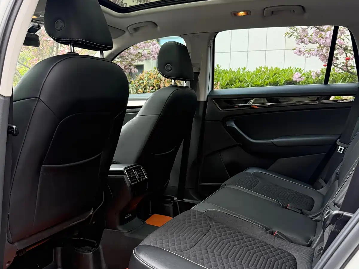 Škoda Kodiaq 2018 Facelift TSI330 5-seat 2WD Comfort Edition фото 14