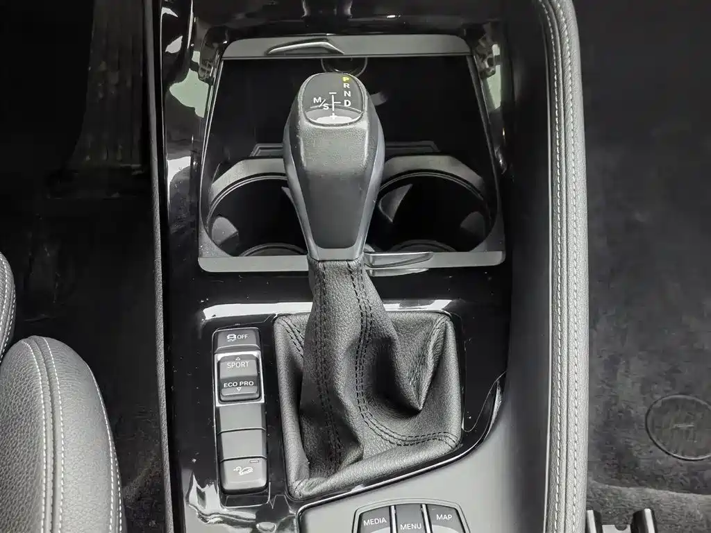 BMW X1 2019 xDrive20Li Premium Model фото 13
