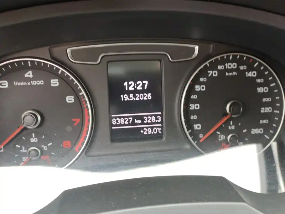 Audi Q3 2016 35 TFSI Style фото 14