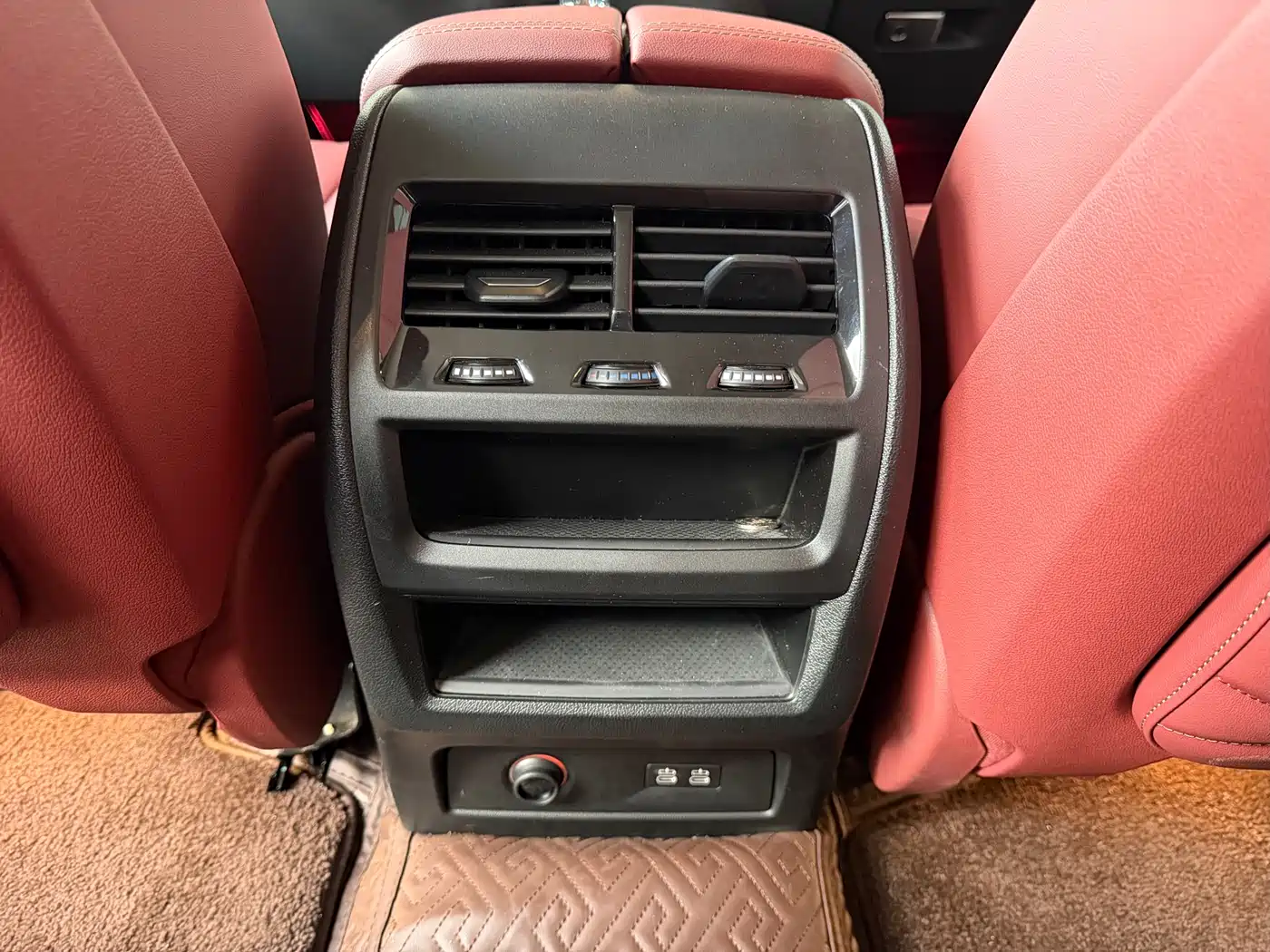 BMW X5 2022 xDrive 30Li Premium M Sport Package фото 13