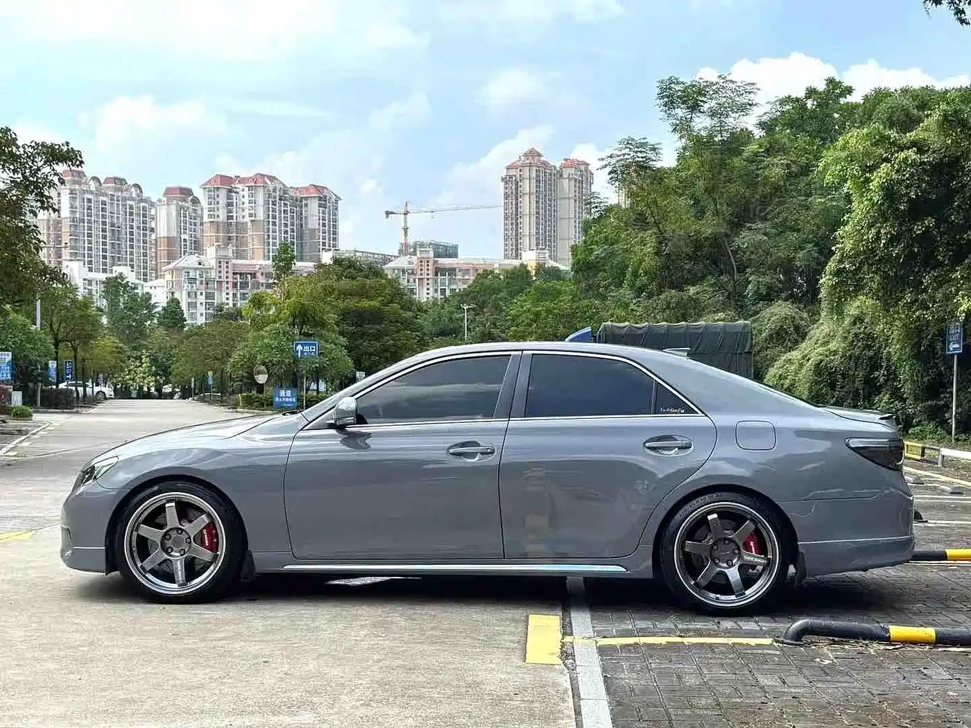 Toyota Reiz 2012 2.5V Grace Elite Styling Edition фото 9