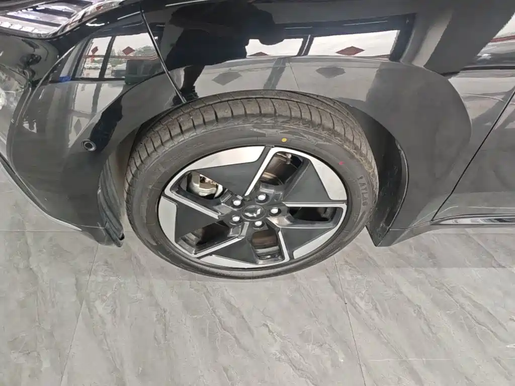 Wuling Motors Wuling Xingguang 2025 2025 Model 610km Smart Flagship