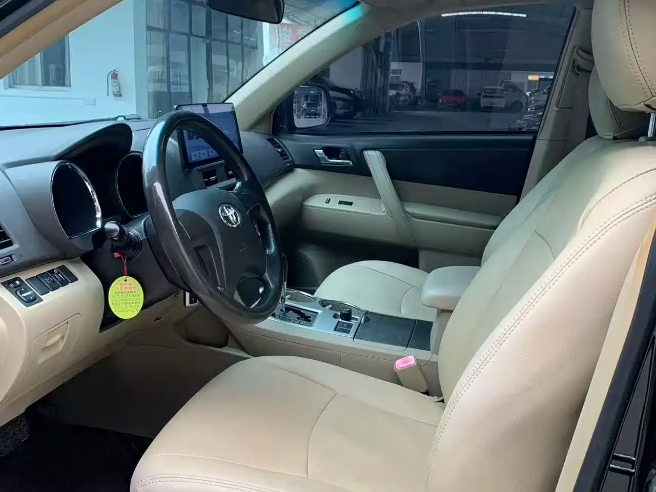 Toyota Highlander 2009 2.7L 2WD 5-seater Elite Edition фото 7