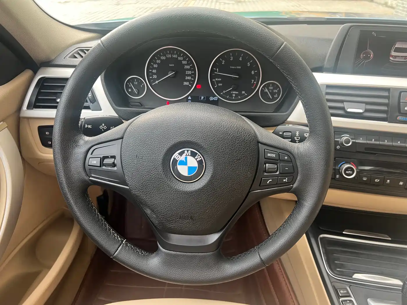 BMW 3 Series 2015 320Li Fashion фото 20