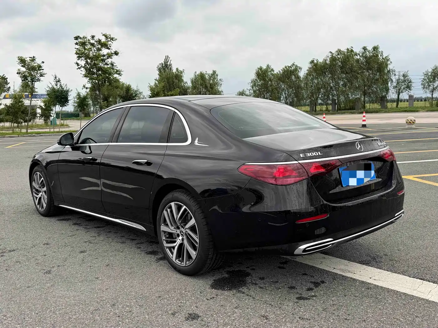 Mercedes-Benz E-Class 2026 2026 E 300 L Fashion