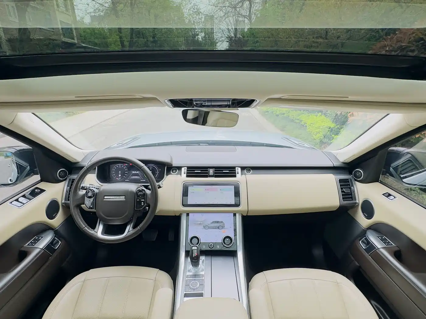 Land Rover Range Rover Sport PHEV 2021 P400e SE фото 10