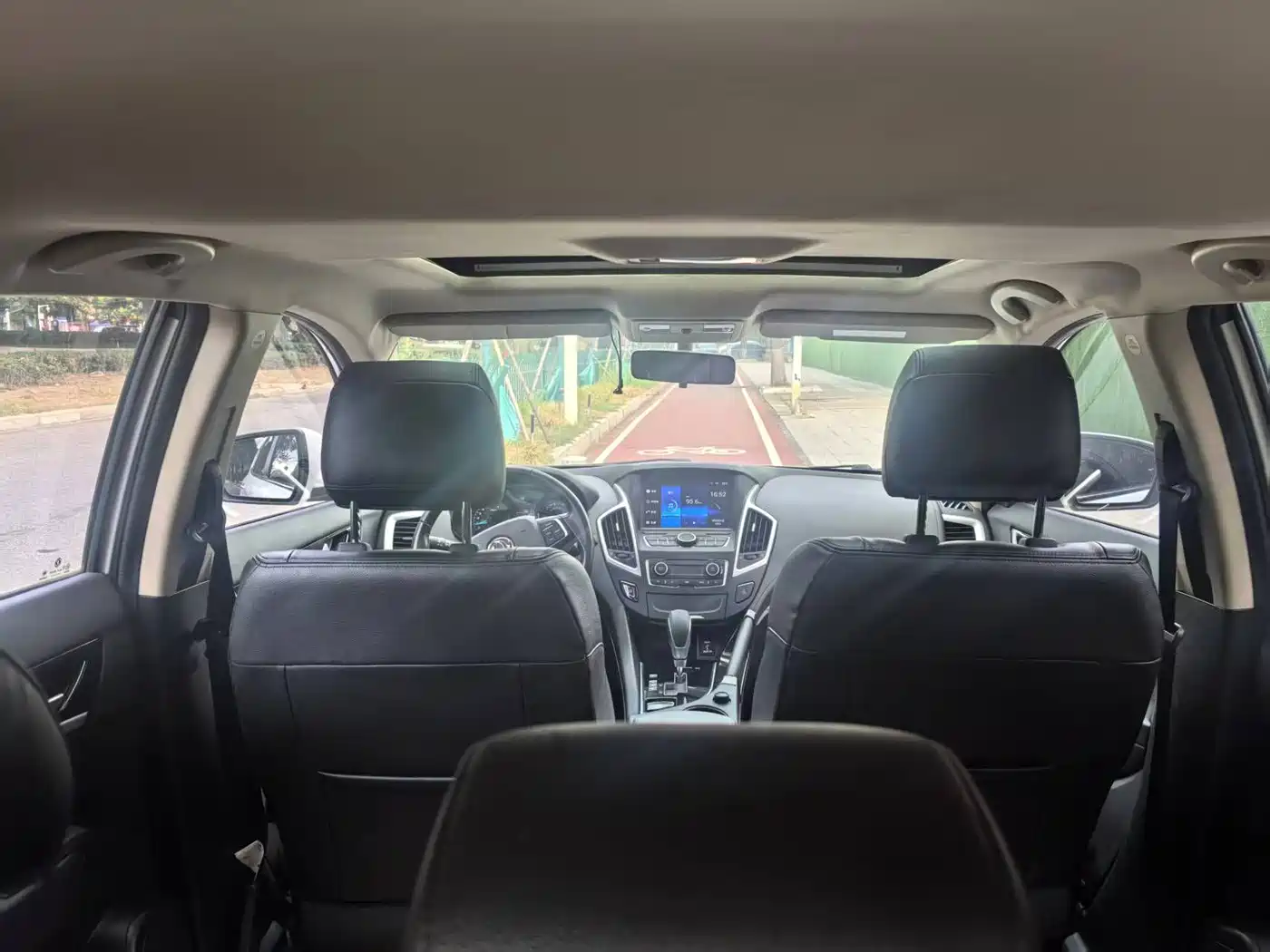 Dongfeng Aeolus Dongfeng Fengshen AX7 2016 2016 2.0L Automatic Smart Joy