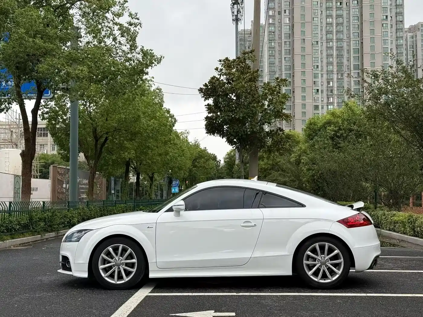 Фото 4 - Audi TT