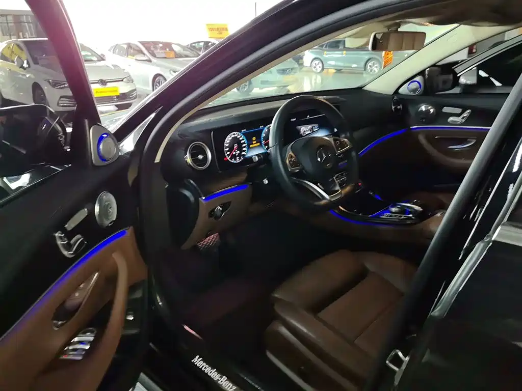 Mercedes-Benz E-Class 2016 E 200 L Sport Type фото 12