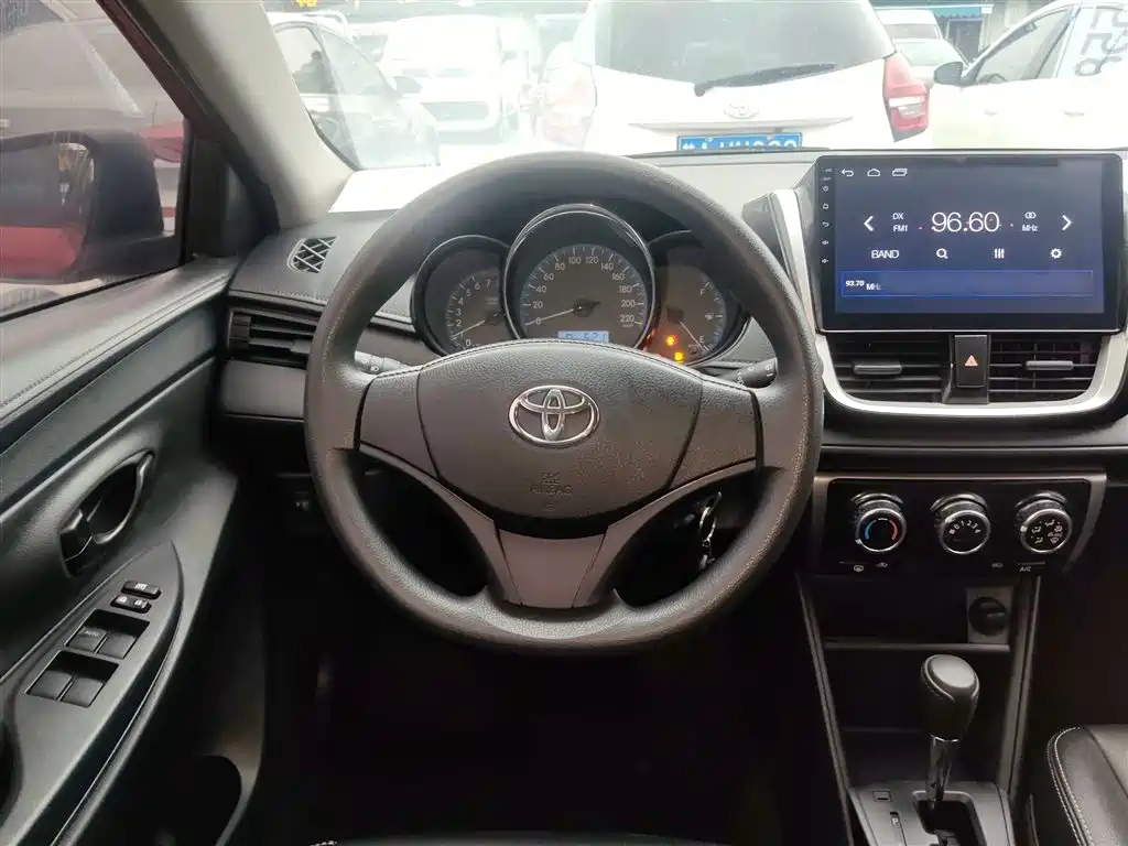 Toyota Vios FS 2017 1.5L CVT Fengchi Edition фото 7