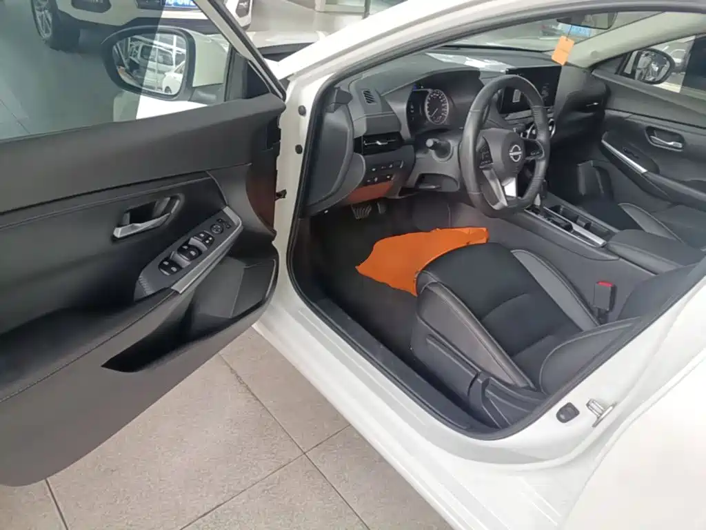 Nissan SYLPHY, миниатюра 16