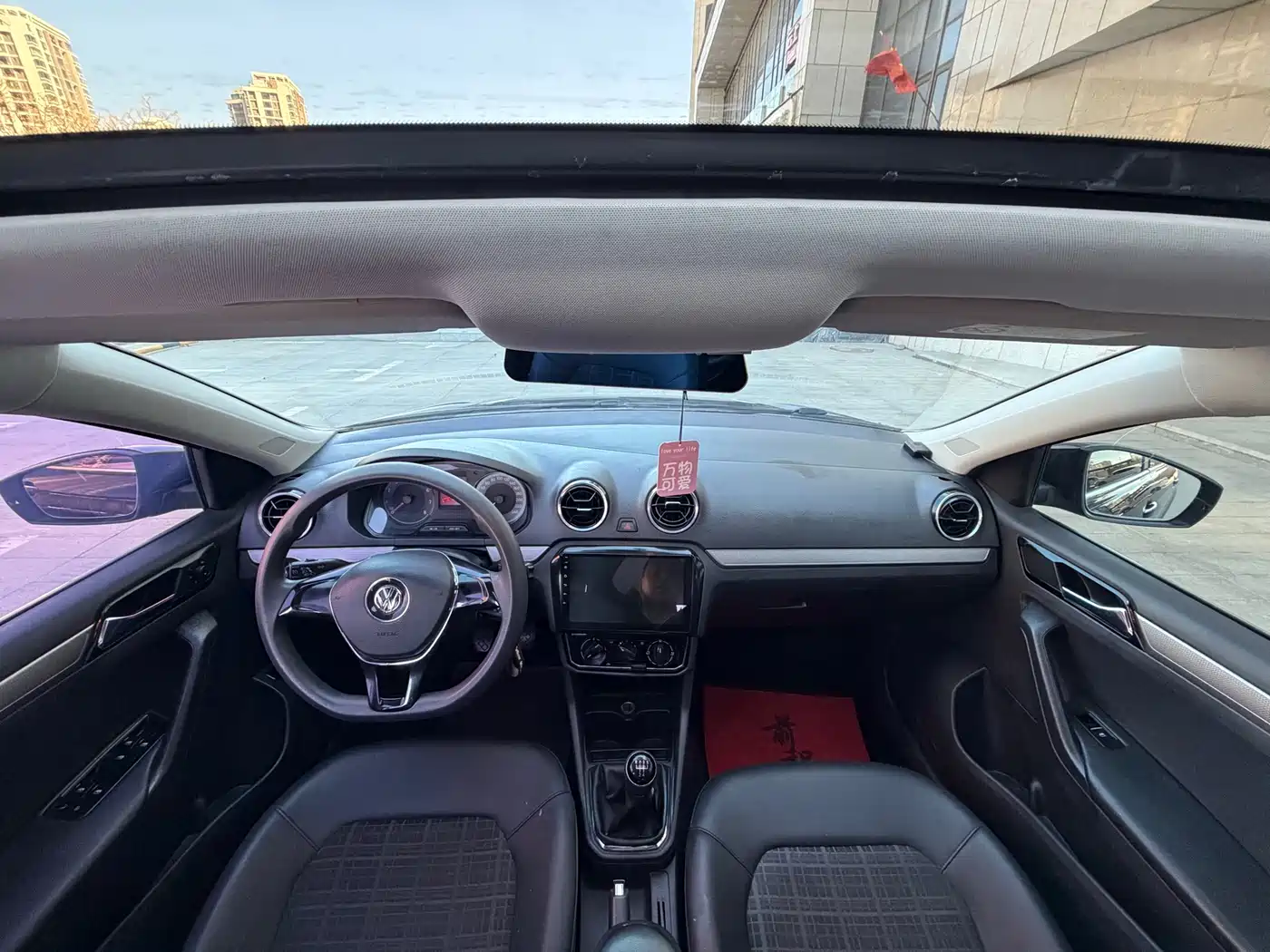 Volkswagen Jetta 2017 1.5L Manual Comfort фото 10
