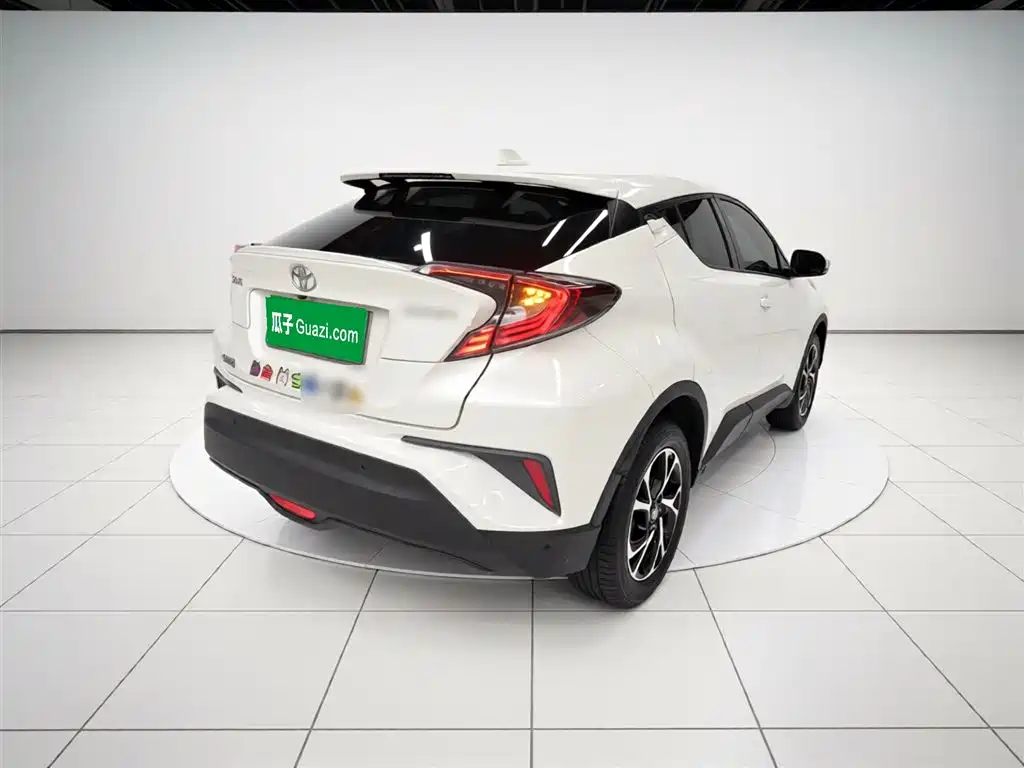 Toyota C-HR 2018 Model 2.0L Flagship Sunroof Version China V фото 5
