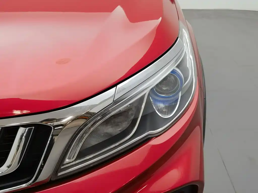 Photo 7 - Geely Vision X3
