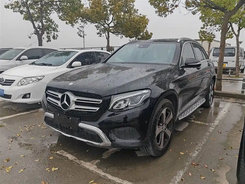 Mercedes-Benz GLC 2016 GLC 260 4MATIC Luxury фото 2