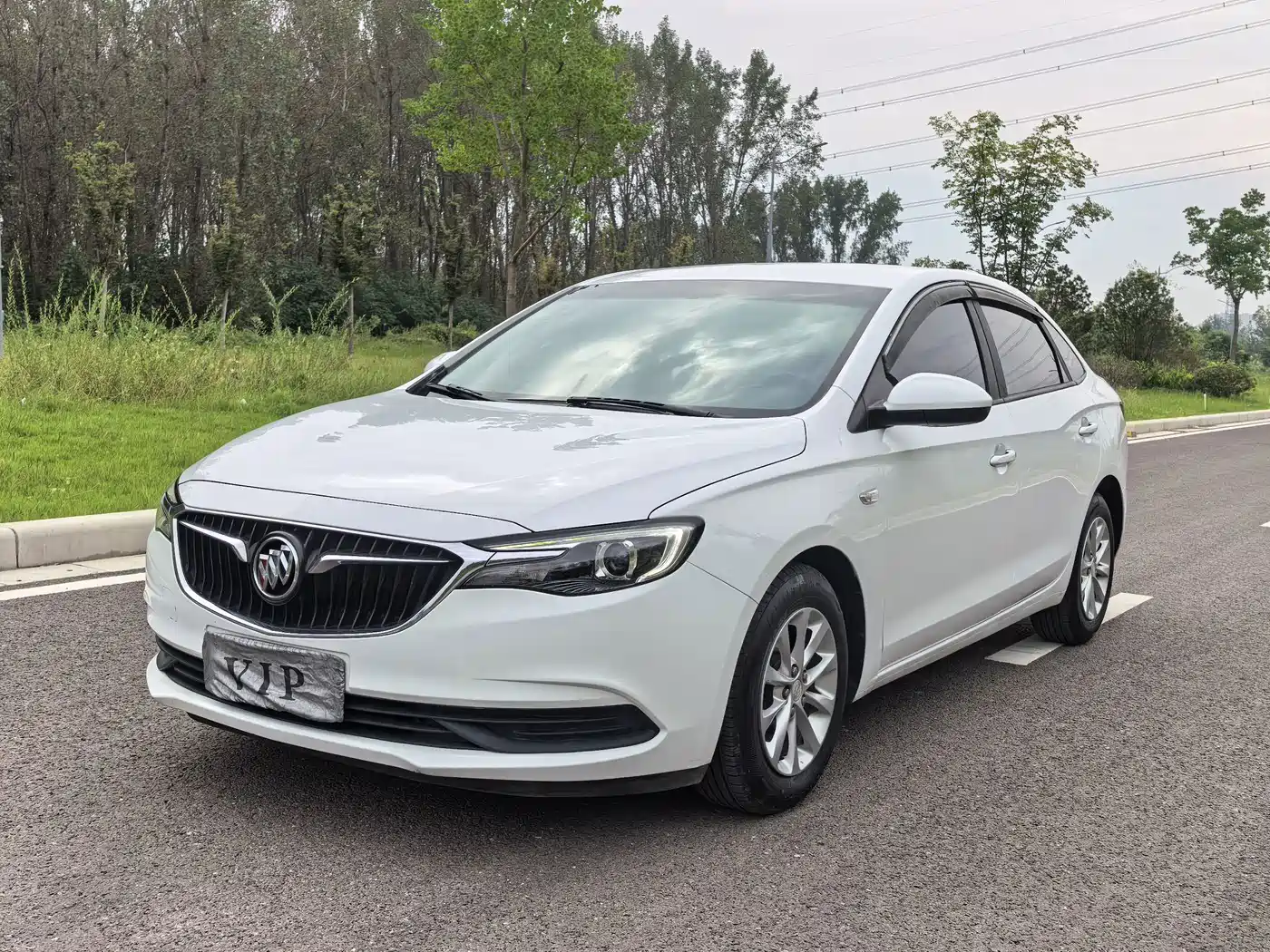 Фото 1 - Buick Excelle