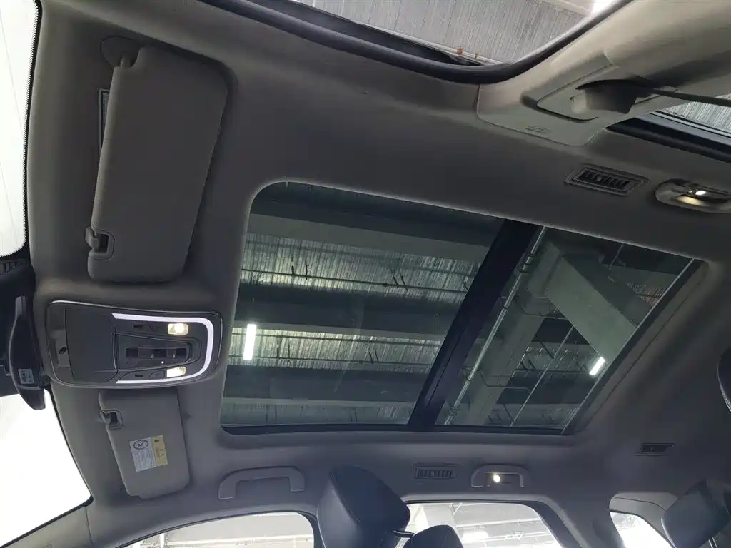 BYD Tang 2018 2.0T Automatic Smart Connection Noble Edition 7-Seater China V фото 14
