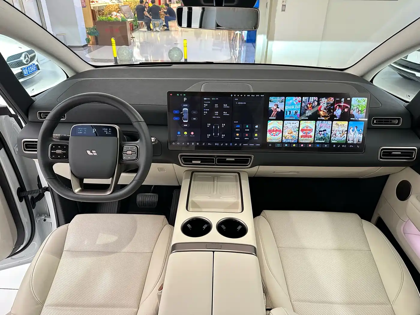Li Auto MEGA 2025 2025 Model Home Family Special Edition