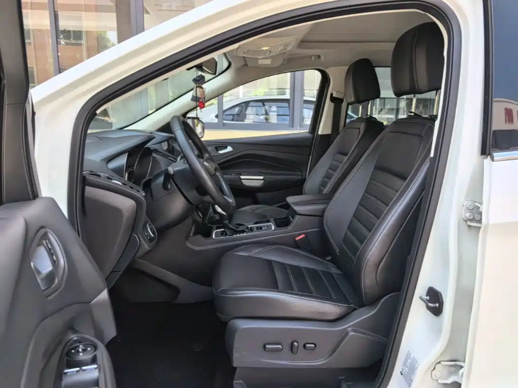 Photo 15 - Ford Kuga