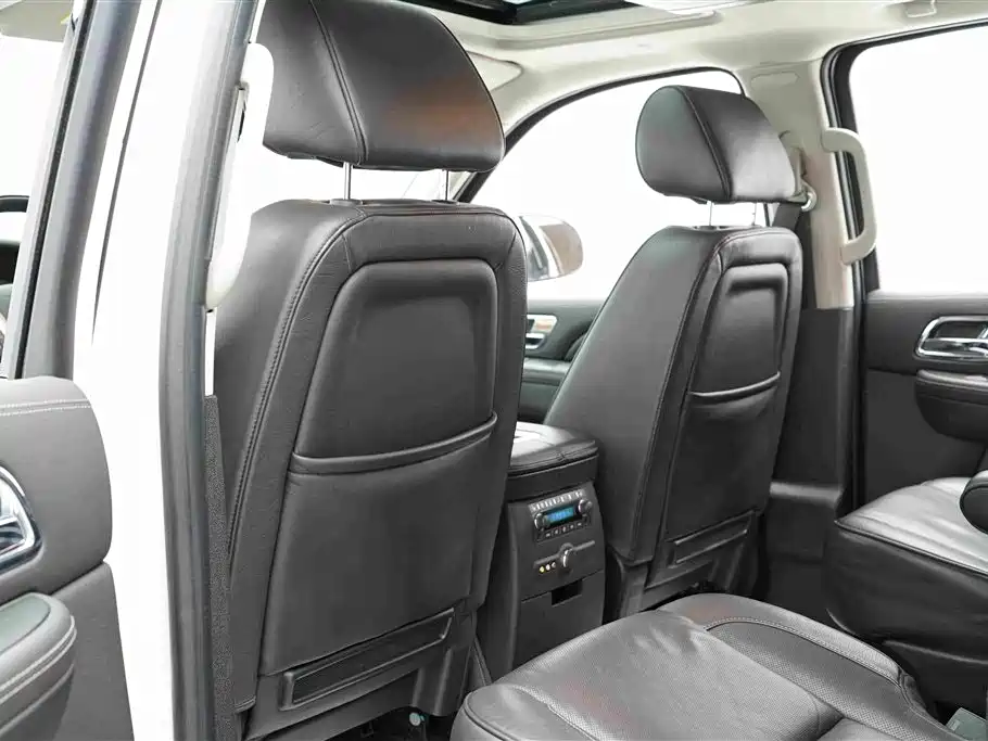 Cadillac Escalade 2014 2013 6.2L ESV Platinum Extended