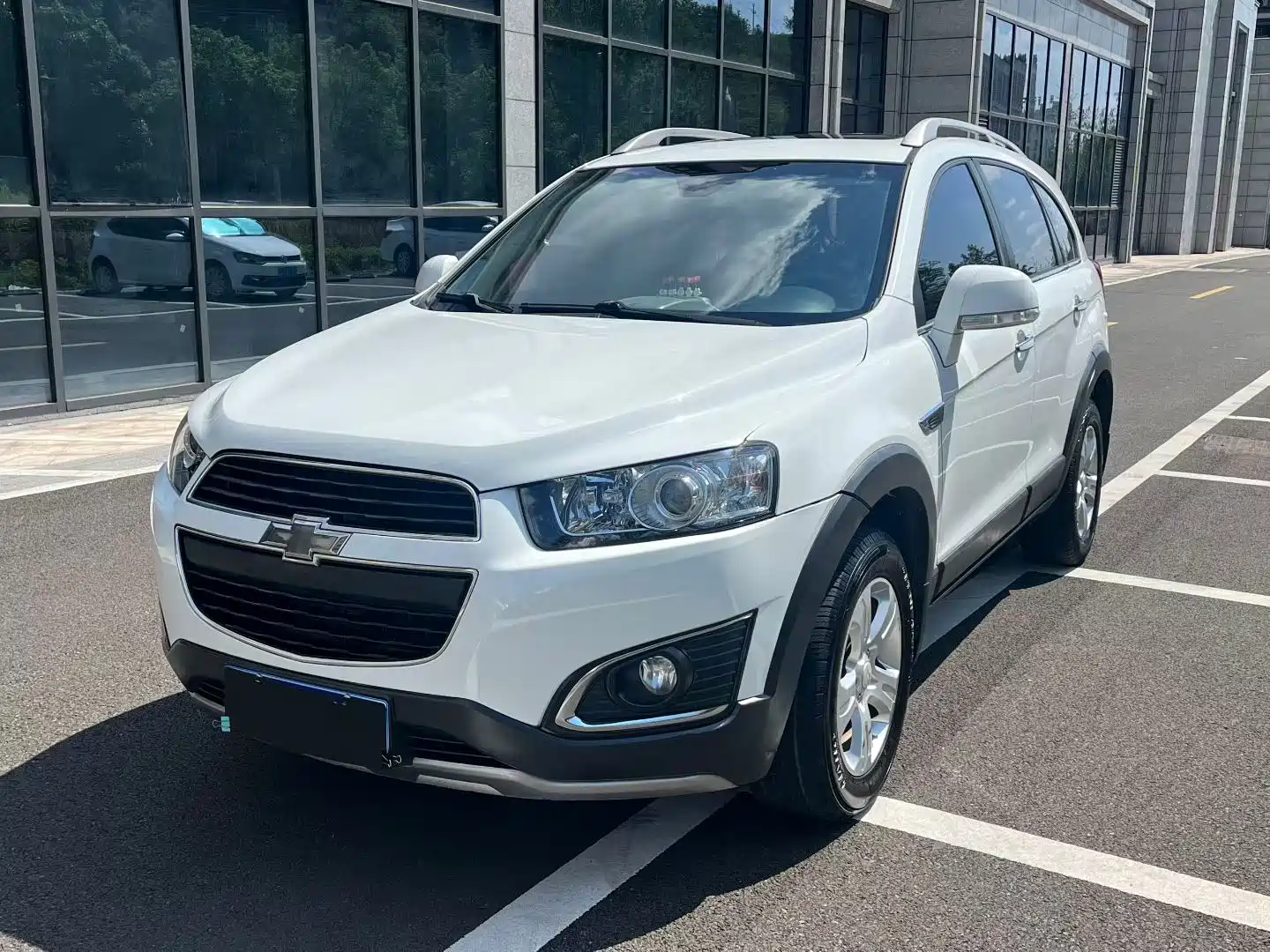 Фото 1 - Chevrolet Captiva