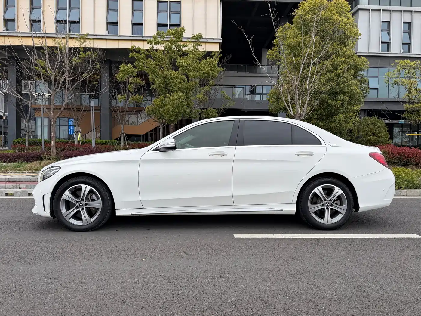 Mercedes-Benz C-Class 2019 C 260 L Sport фото 12