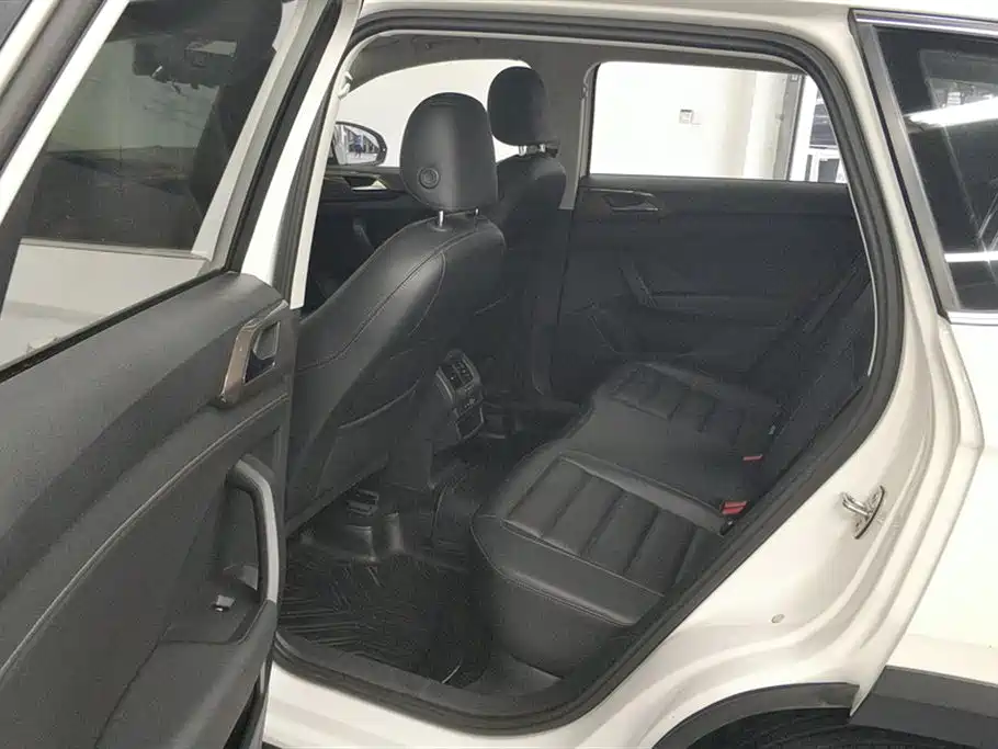 Volkswagen Tharu 2021 280TSI 2WD Luxury Plus фото 11