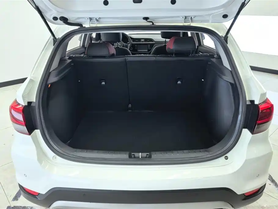 Kia KX CROSS 2019 1.6L Automatic Smart Sunroof Edition China VI фото 4