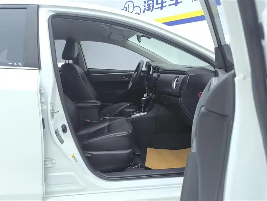 Toyota Corolla 2017 Facelift 1.2T S-CVT GL фото 8