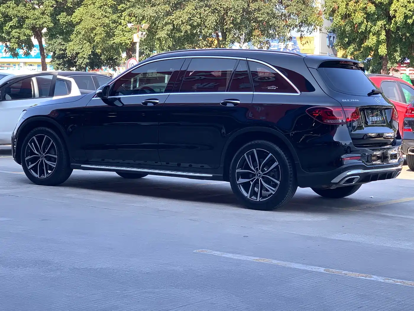 Mercedes-Benz GLC 2020 Facelift GLC 260 L 4MATIC Luxury фото 4