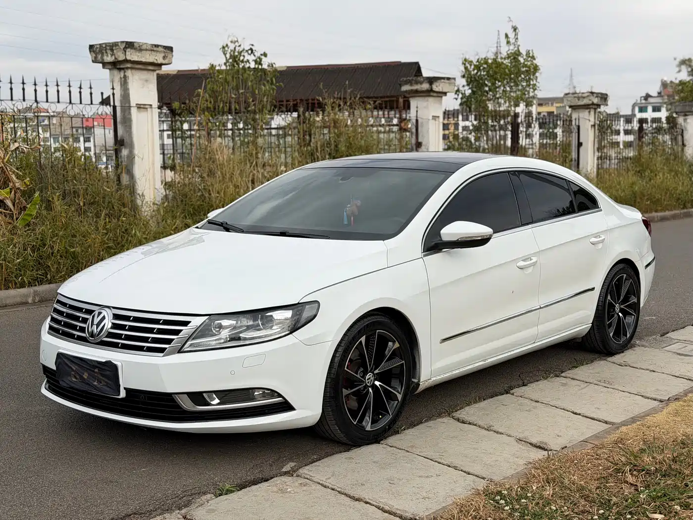 Volkswagen FAW-Volkswagen CC 2015 1.8TSI Premium