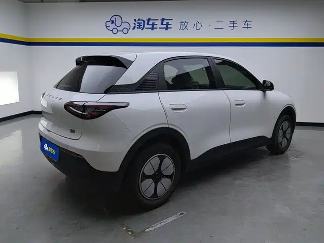 Geely Galaxy Starry Wish 2025 310km Youth Edition — фото 3