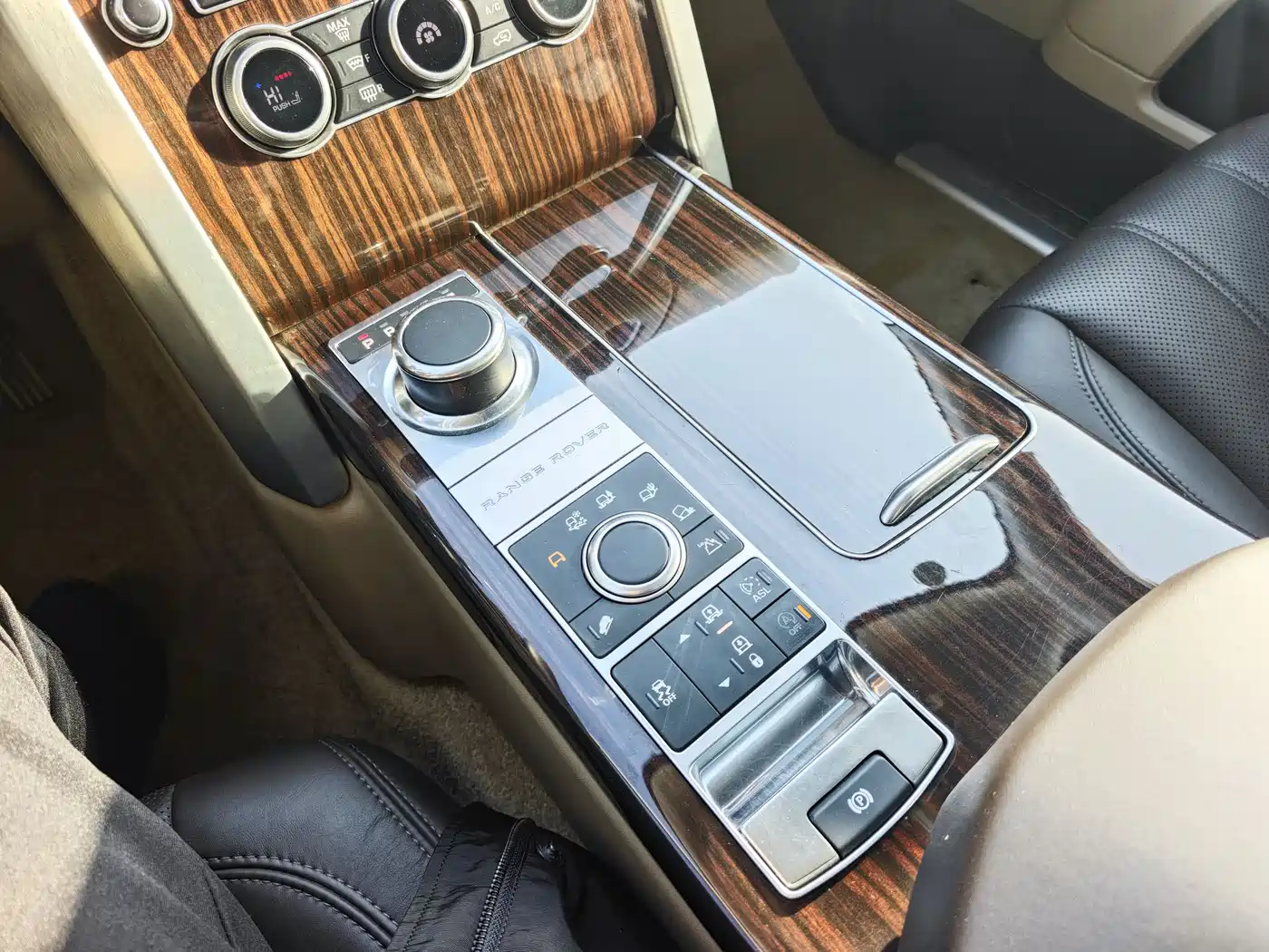 Land Rover Range Rover 2015 3.0 SC V6 Vogue фото 14