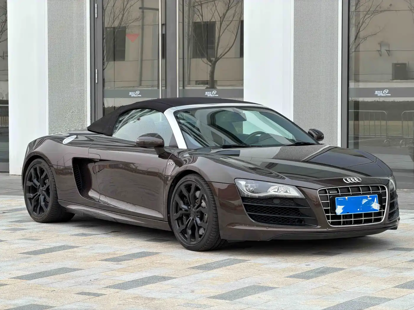 Audi R8 2011 Spyder 5.2 FSI quattro фото 6