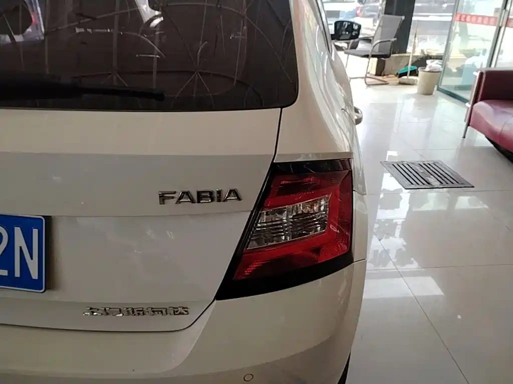 Škoda Fabia 2017 2017 1.4L Auto Car Enjoy Edition