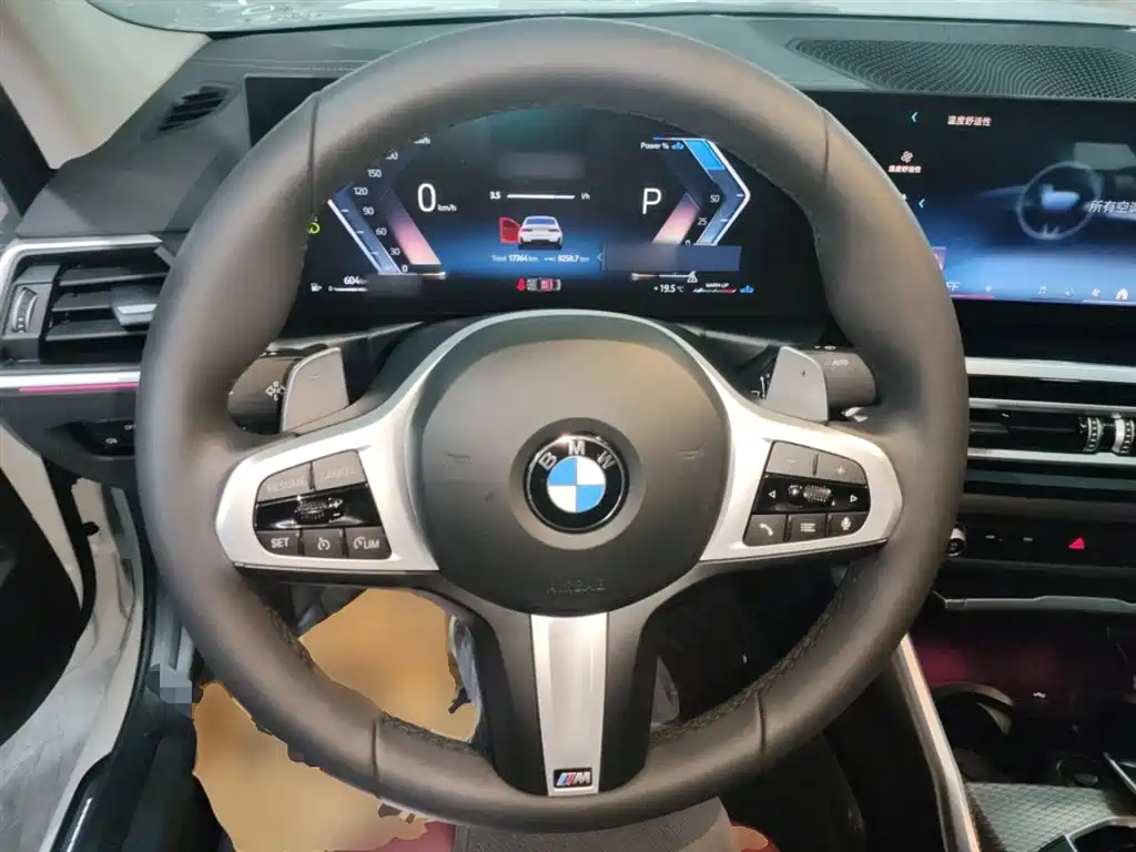 BMW 3 Series 2024 325Li M Sport Shadowline Package фото 11