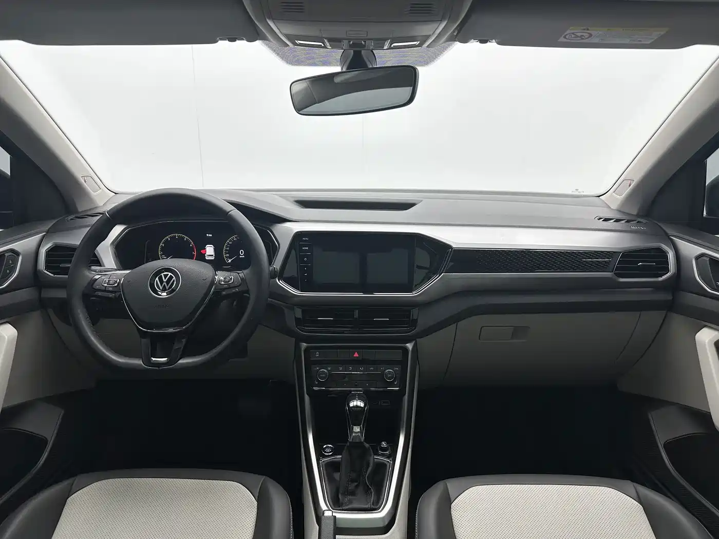 Volkswagen T-Cross 2022 2023 280TSI DSG Luxury Edition