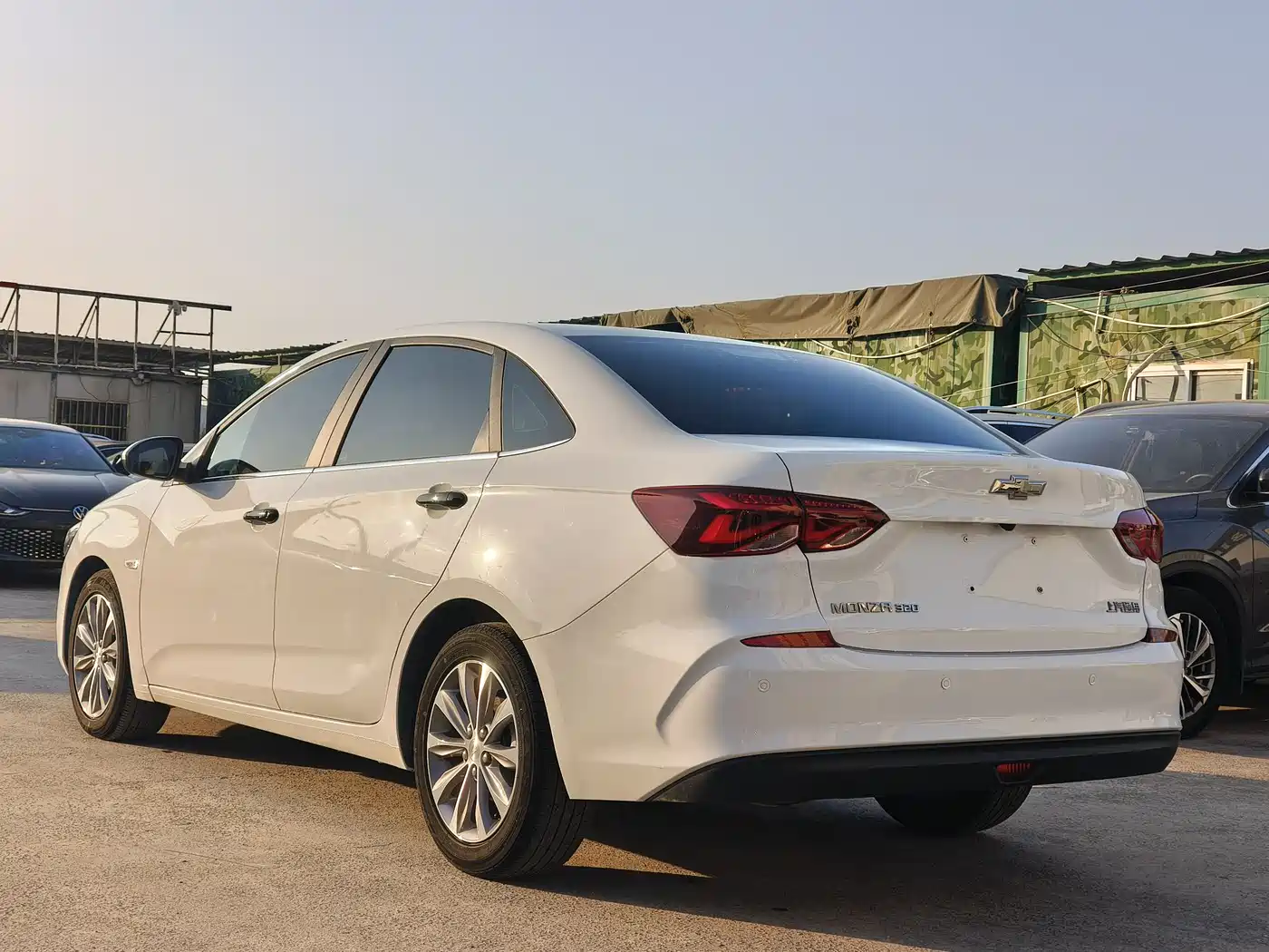 CHEVROLET CRUZE