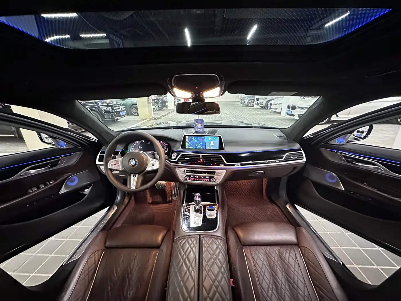 BMW 7 Series 2021 Model 740Li xDrive Executive Luxury Package фото 10