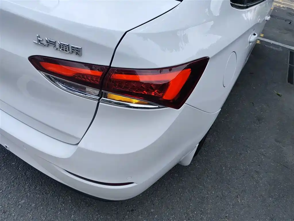 Buick Excelle 2019 18T Auto Connected Elite China VI фото 8