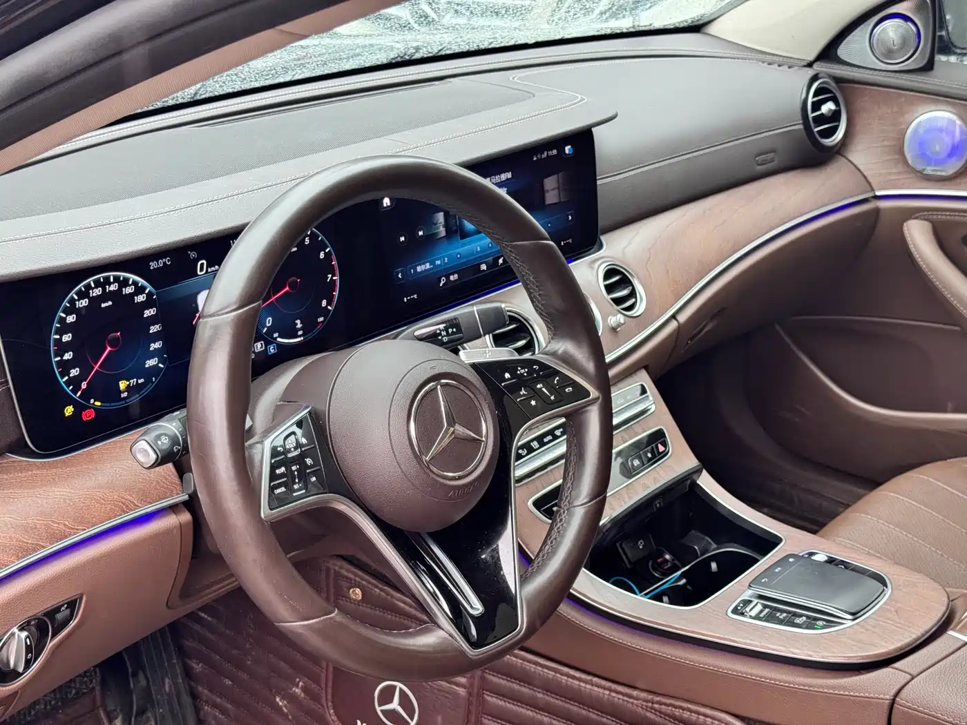 MERCEDES-BENZ E CLASS