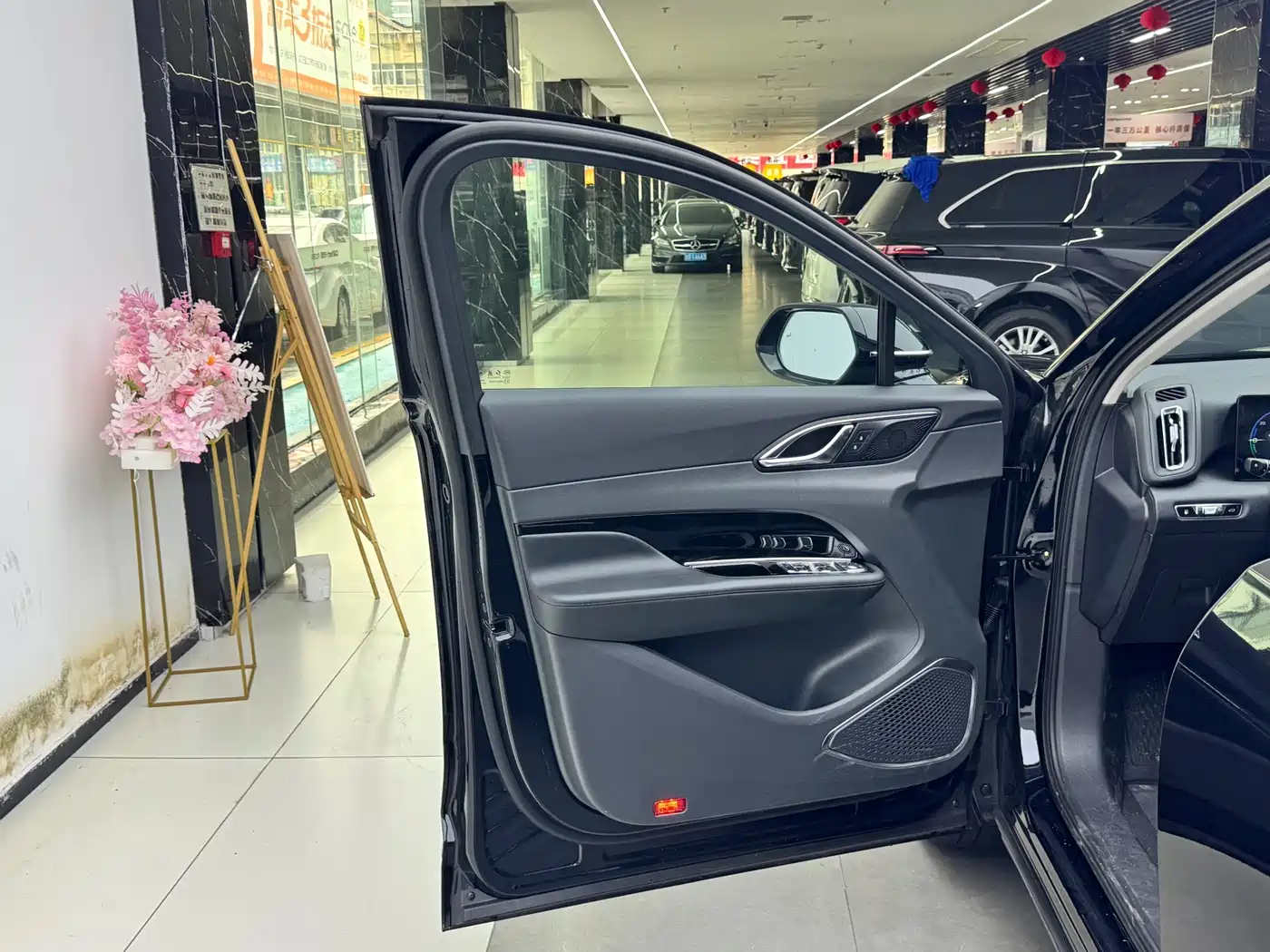 Hongqi HS3 PHEV 2025 2025 125km Jingwei 2 Million Commemorative Edition