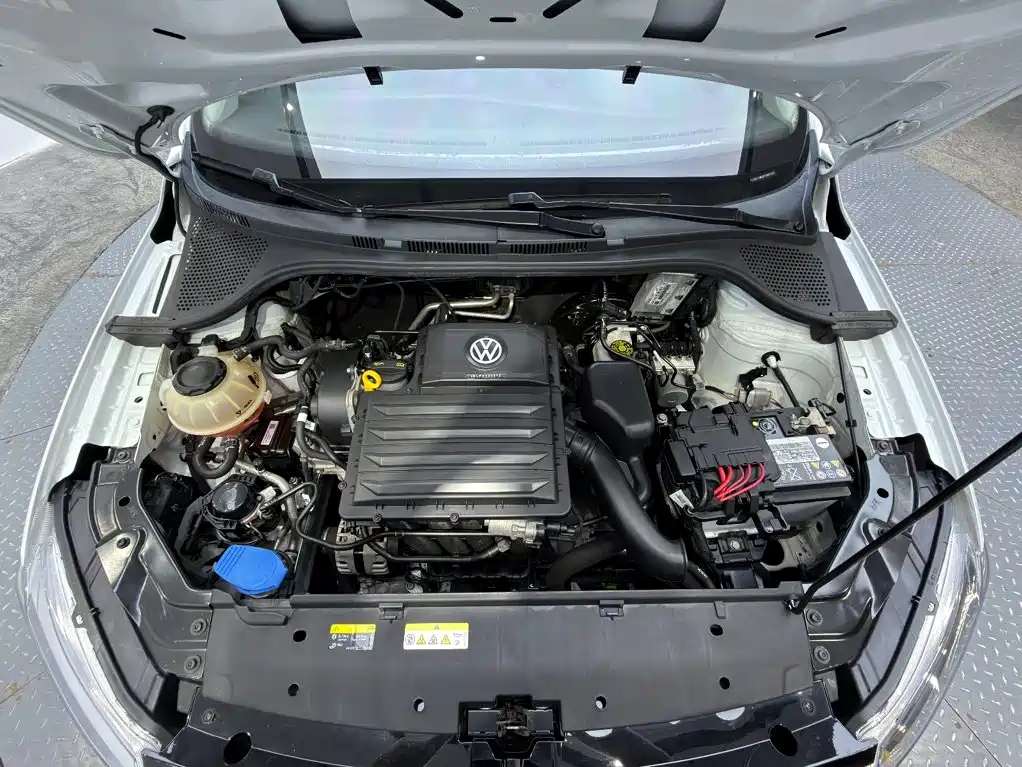 Jetta VA3 2023 2021 1.5L Manual Progressive Edition