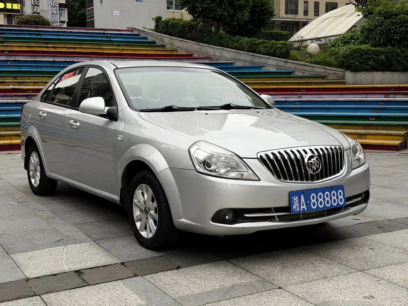 Buick Excelle 2013 1.5L Manual Exclusive фото 3